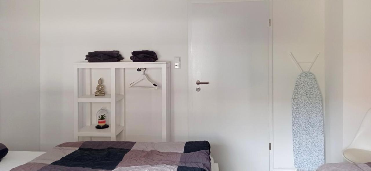 Wu01 - 75m2 - Single Beds - Comfortable - Wuppertal